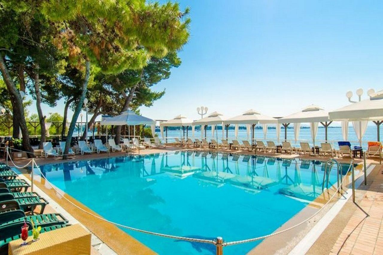 Hotel Punta Vodice Exterior foto