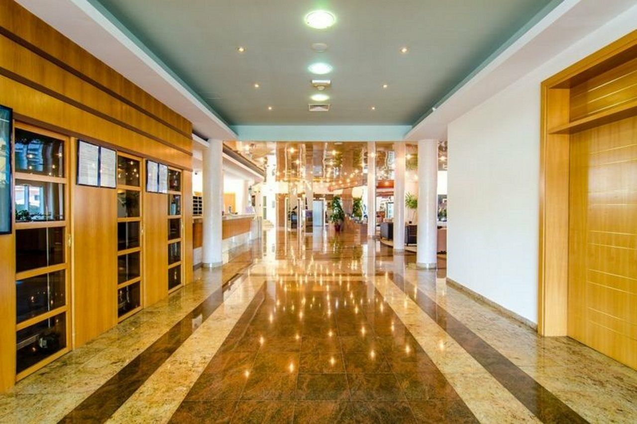 Hotel Punta Vodice Exterior foto